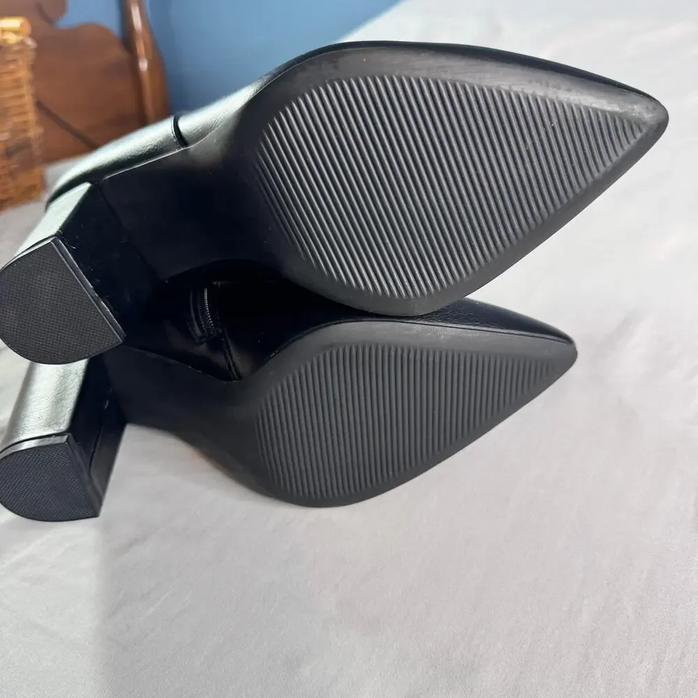 JustFab Olivia-E Black Ankle Booties Sz 9 Pointed Toe Block Heel Zip NIB - Picture 6 of 10